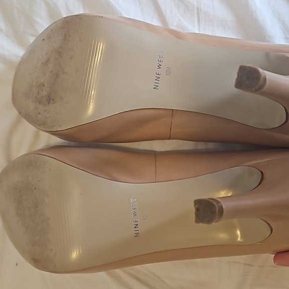 Nine West Nude Peep Toe Heels Size 10 - Picture 6 of 6